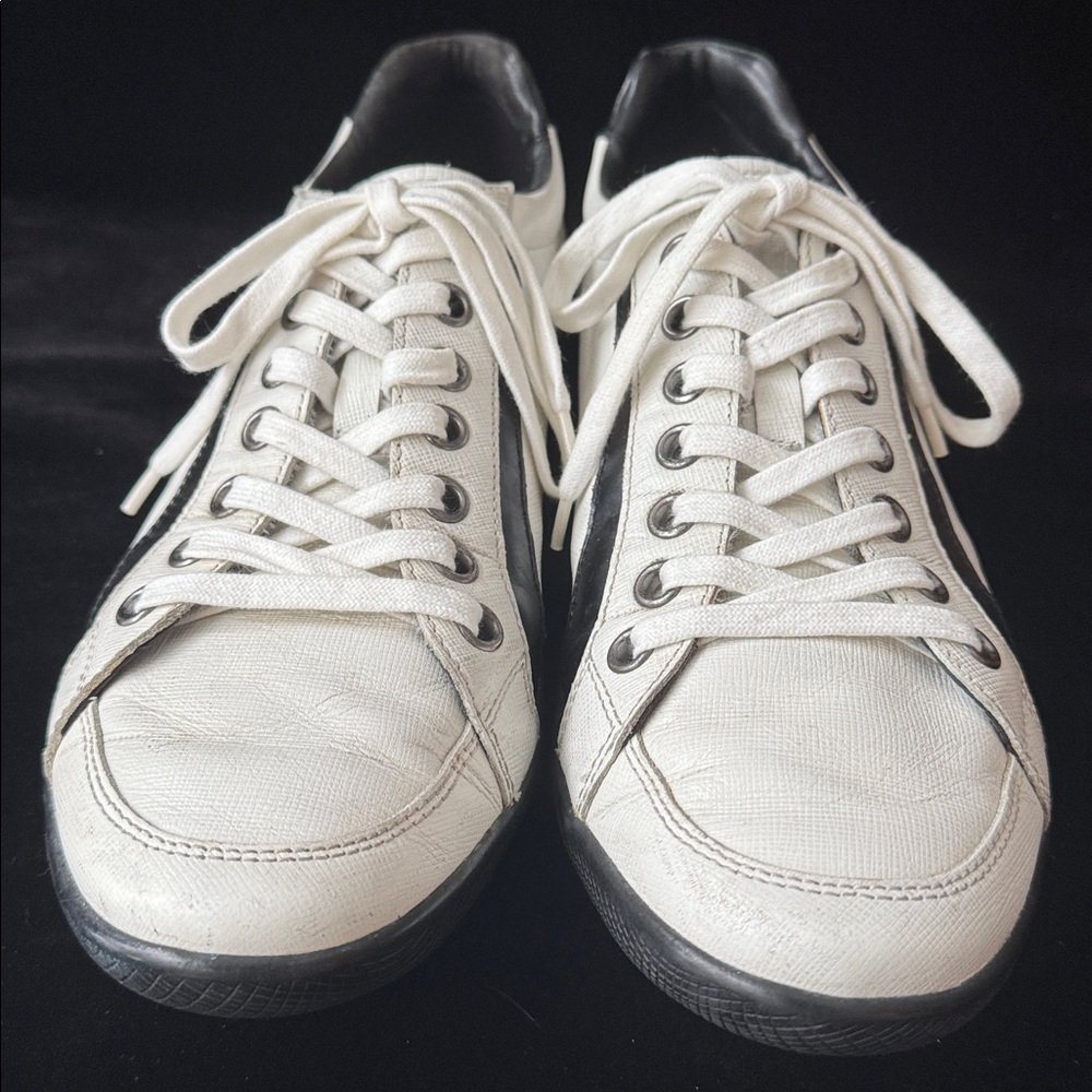 PRADA Leather Sneakers - Picture 5 of 8